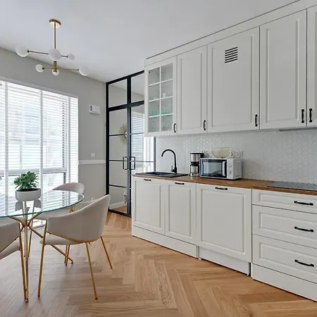 アパート Wave - Yacht Park